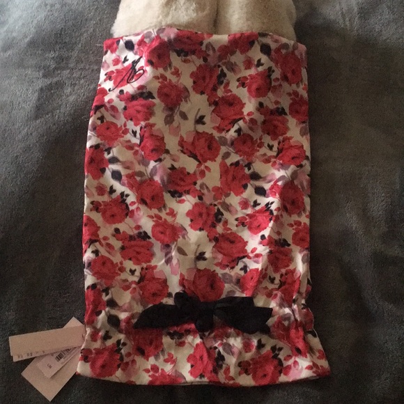 Victoria’s Secret Floral Slippers & Floral Dust Bag L (9-10) NWT - Picture 4 of 8